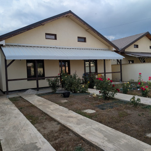 Cernica Casa P+Pod teren 406 mp  