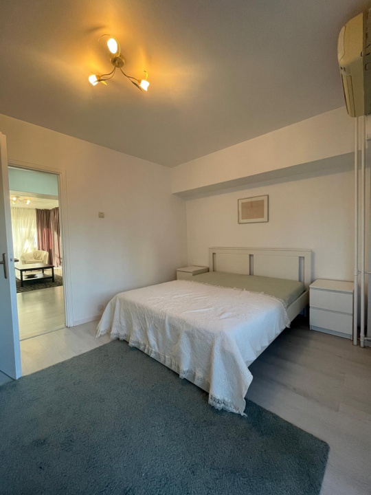 UNIRII-TRAIAN, 4 CAMERE-130 MP LUX!