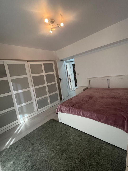 UNIRII-TRAIAN, 4 CAMERE-130 MP LUX!