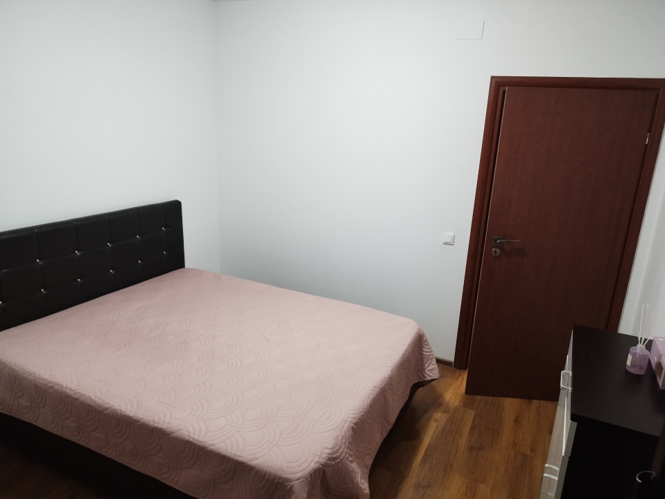 PIATA SUDULUI, 2 CAMERE, PARCARE!