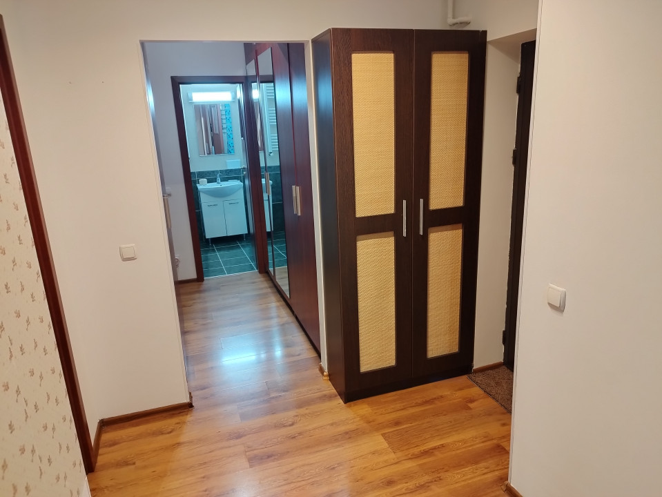 PIATA SUDULUI, 2 CAMERE, PARCARE!