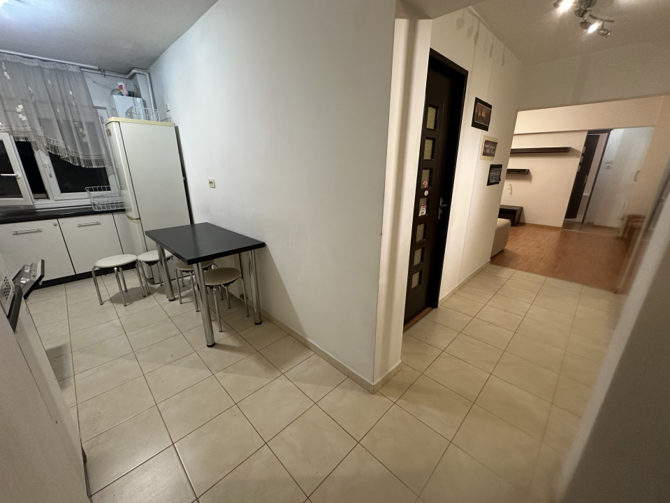 METROU CRANGASI, 3 CAMERE, CENTRALA TERMICA, PARCARE!