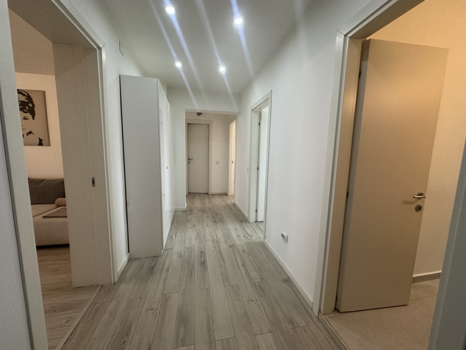 DECEBAL-ALBA IULIA, 3 CAMERE LUX!