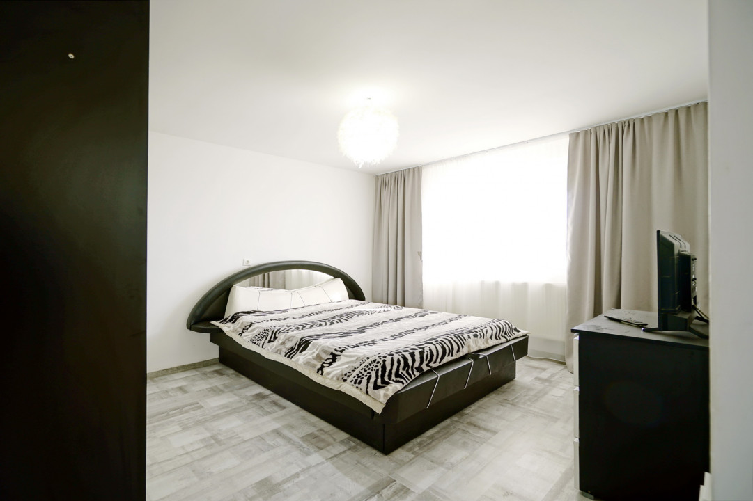 Casa 210 mp + Lot 700 mp Crevedia
