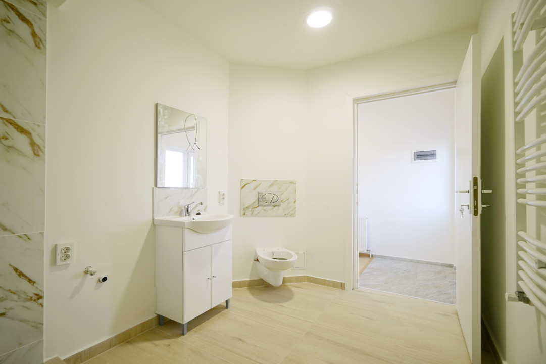 Casa 210 mp + Lot 700 mp Crevedia