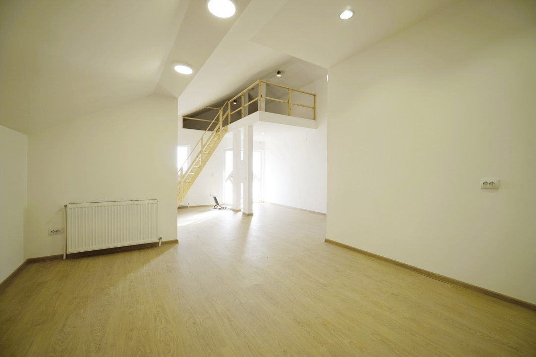 Casa 210 mp + Lot 700 mp Crevedia