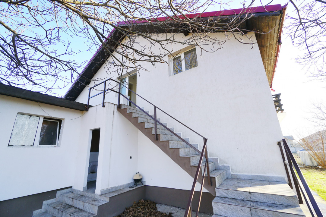 Casa 210 mp + Lot 700 mp Crevedia