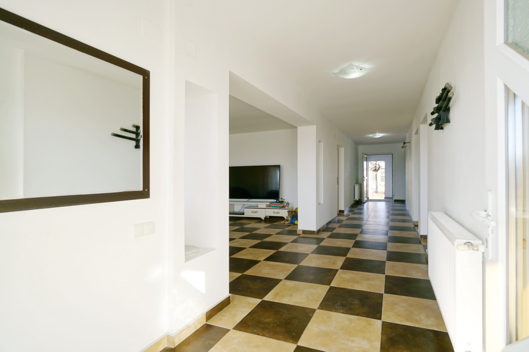 Casa 210 mp + Lot 700 mp Crevedia
