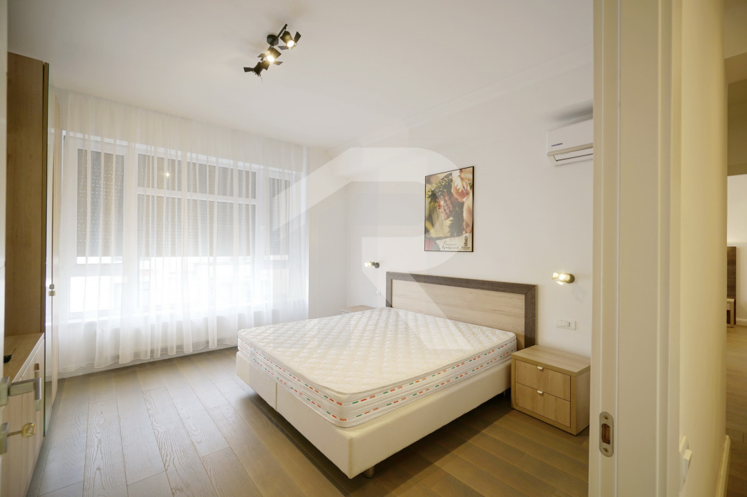 Apartament lux 3 camere+parcare subterana Laguna Residence