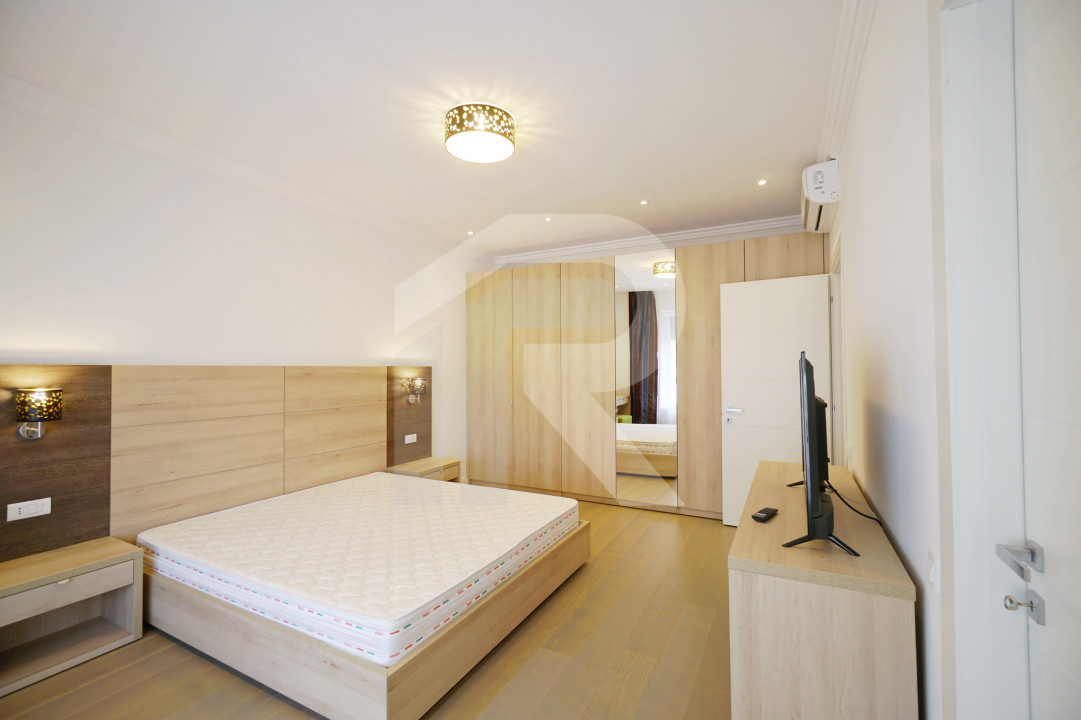 Apartament lux 3 camere+parcare subterana Laguna Residence