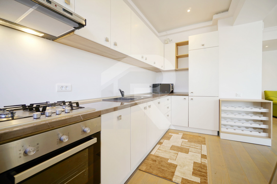 Apartament lux 3 camere+parcare subterana Laguna Residence