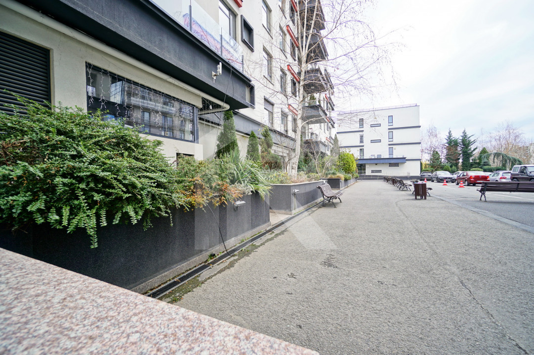 Apartament lux 3 camere+parcare subterana Laguna Residence