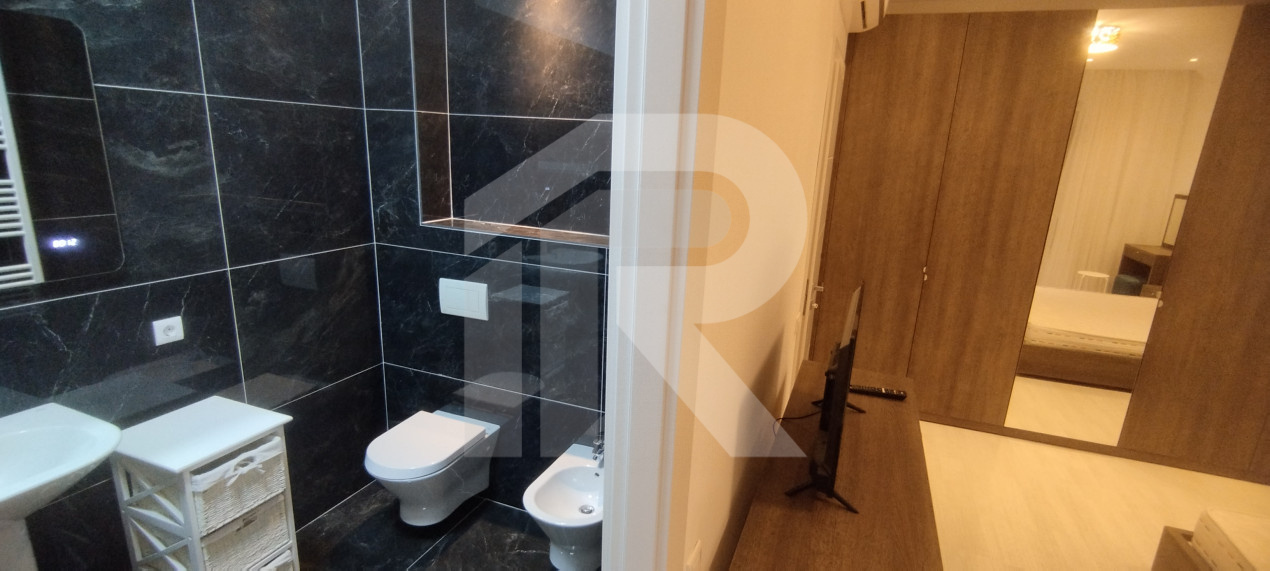 Apartament lux 3 camere+parcare subterana Laguna Residence