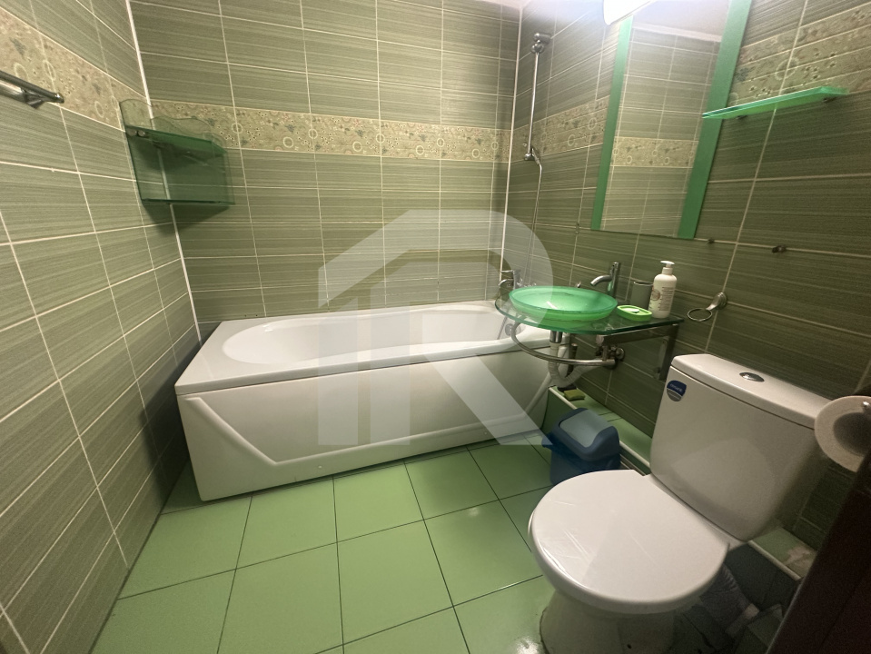 Apartament 4 camere Nasaud 82 mp