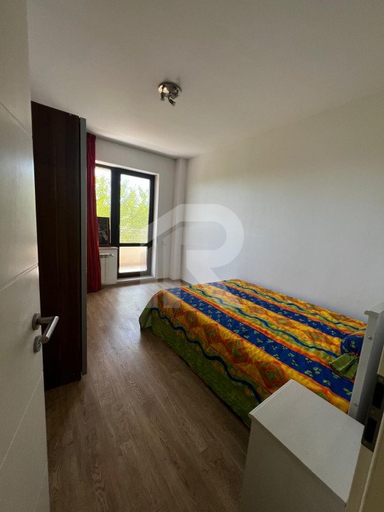 Apartament lux 4 camere 120 mp Baneasa