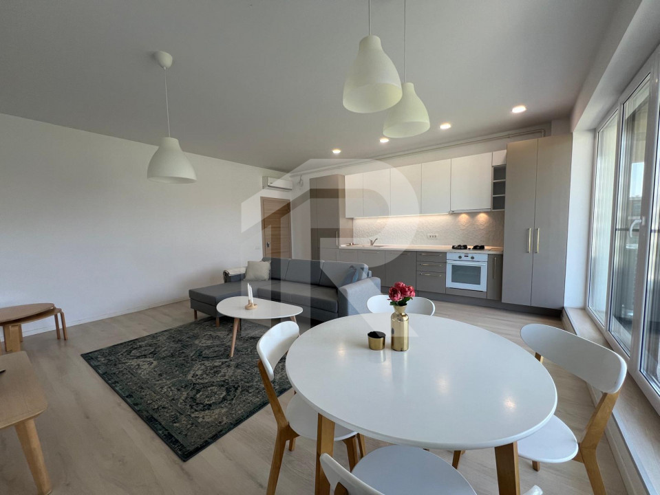 Apartament 3 camere Laguna Residence