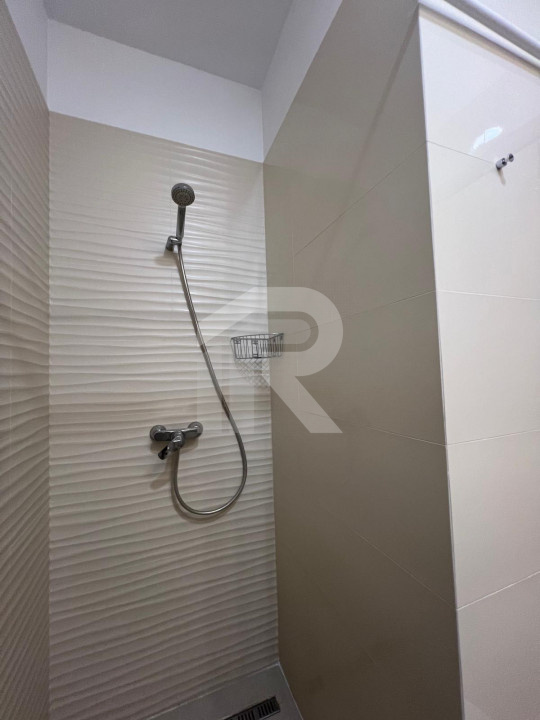 Apartament 3 camere Laguna Residence