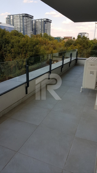 Apartament 3 camere Laguna Residence