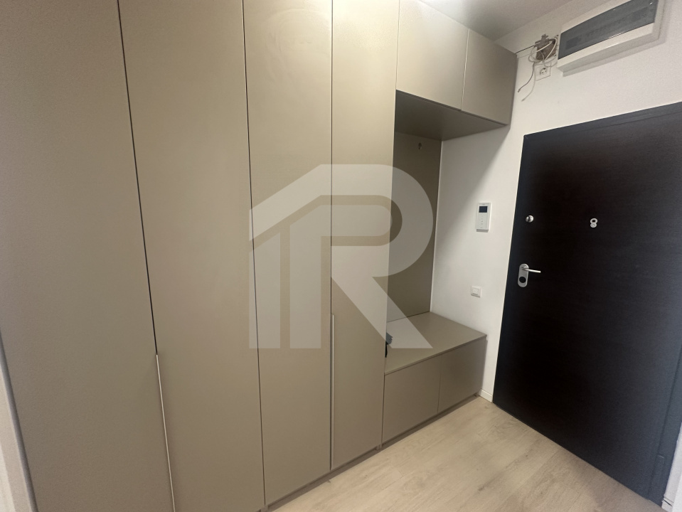 Apartament 3 camere Laguna Residence