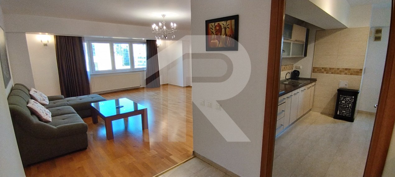 Apartament lux 3 camere+parcare Unirii-Alba Iulia