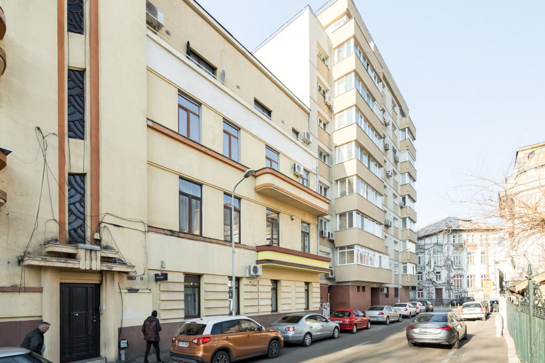 ARMENEASCA, APARTAMENT LUX-190 MP!