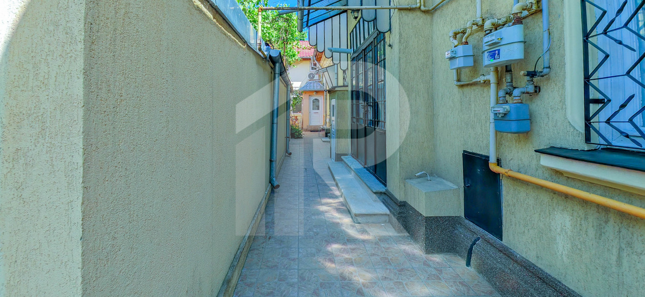 Casa in vecinatatea Guvernului