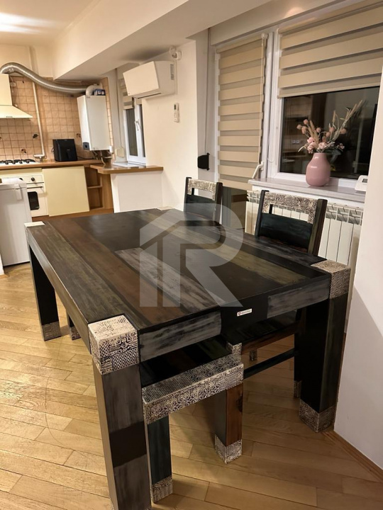 Apartament 3 camere Piata Alba Iulia