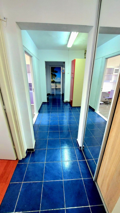 DRISTOR-PARK LAKE, 3 CAMERE, CENTRALA BLOC!