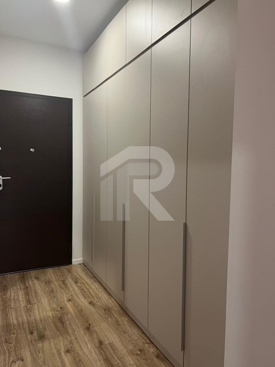 Apartament 3 camere Laguna Residence