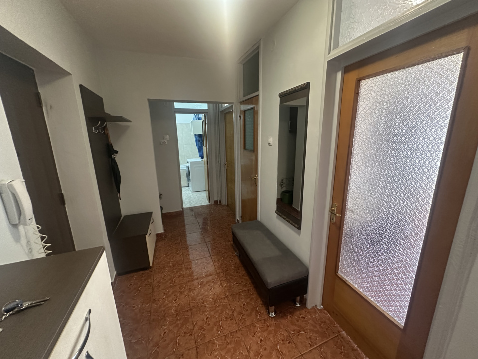 Apartament 2 camere Calea Calarasilor