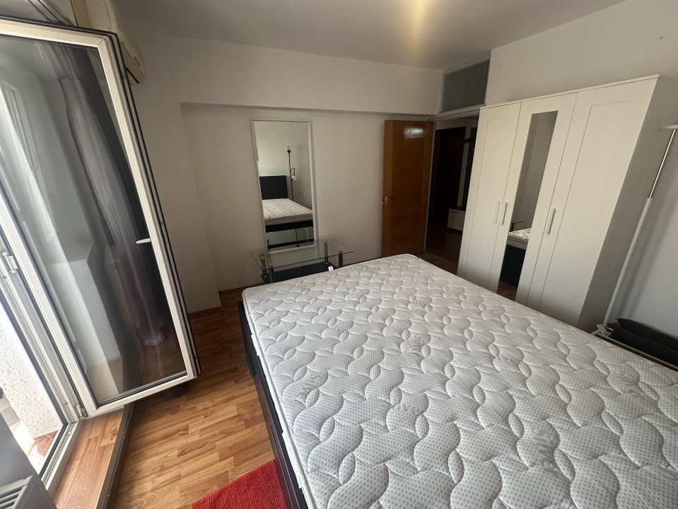 Apartament 2 camere Calea Calarasilor