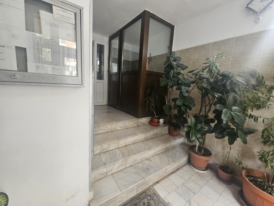Apartament 2 camere Calea Calarasilor