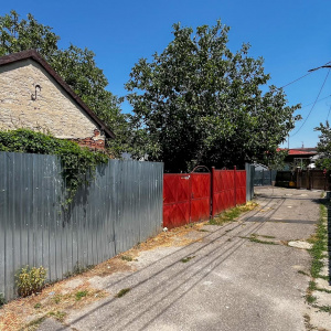 DE VANZARE TEREN + CASA in Dobroestiul (Vechi)