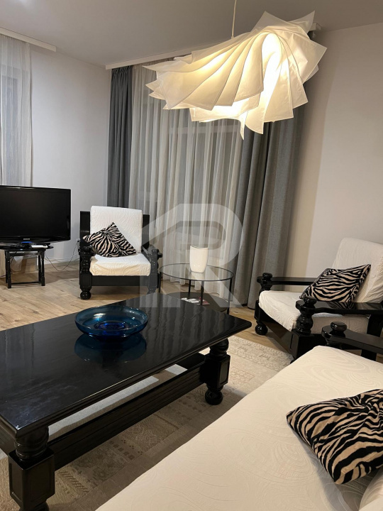 Apartament lux 3 camere, parcare subterana Laguna Residence