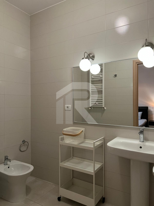 Apartament lux 3 camere, parcare subterana Laguna Residence