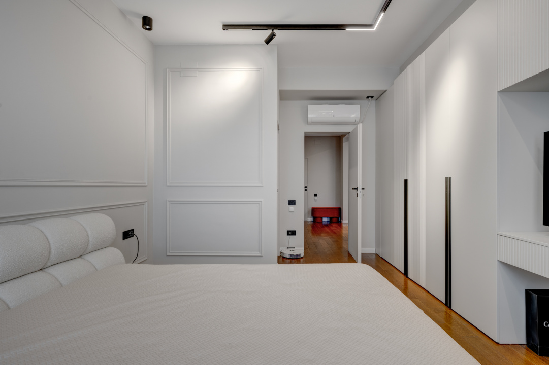 13 SEPTEMBRIE-URANUS, 3 CAMERE 140 MP, ETAJ 7, PANORAMA!