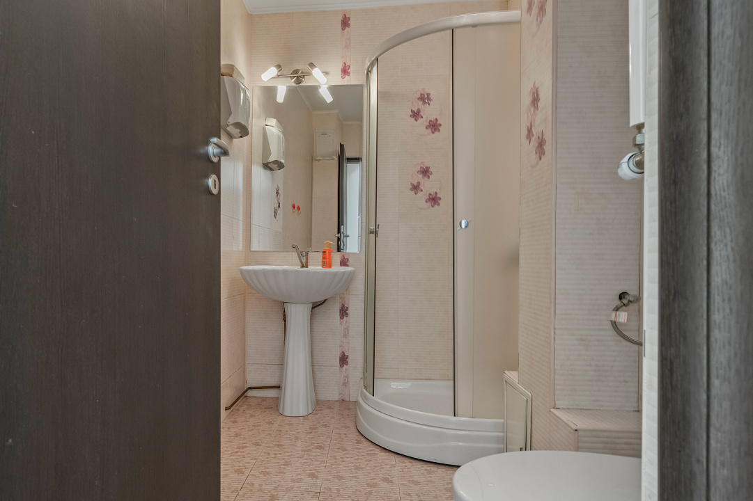 UNIRII - CORNELIU COPOSU, BIROU, 4 CAMERE 100 MP,  ETAJ 2