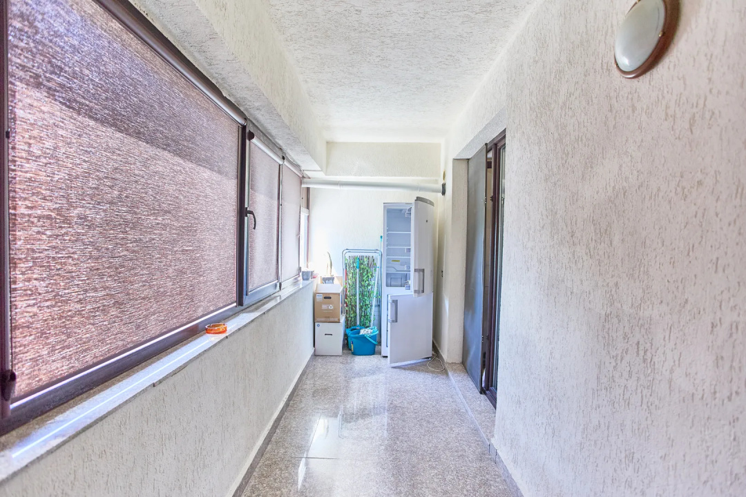 DAMAROAIA – DRUMUL PONOARELE - 2 CAMERE + PARCARE SUBTERANĂ, 71 MP TOTAL!