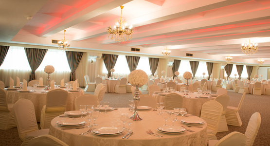 Spațiu evenimente tip ballroom, 440 mp + 1000 mp parcare privata