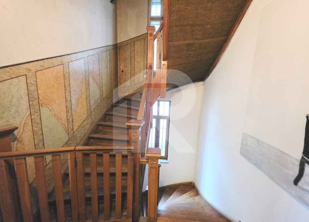 Etaj in Vila, Alexandru Philippide 4, renovat, mobilat si utilat complet