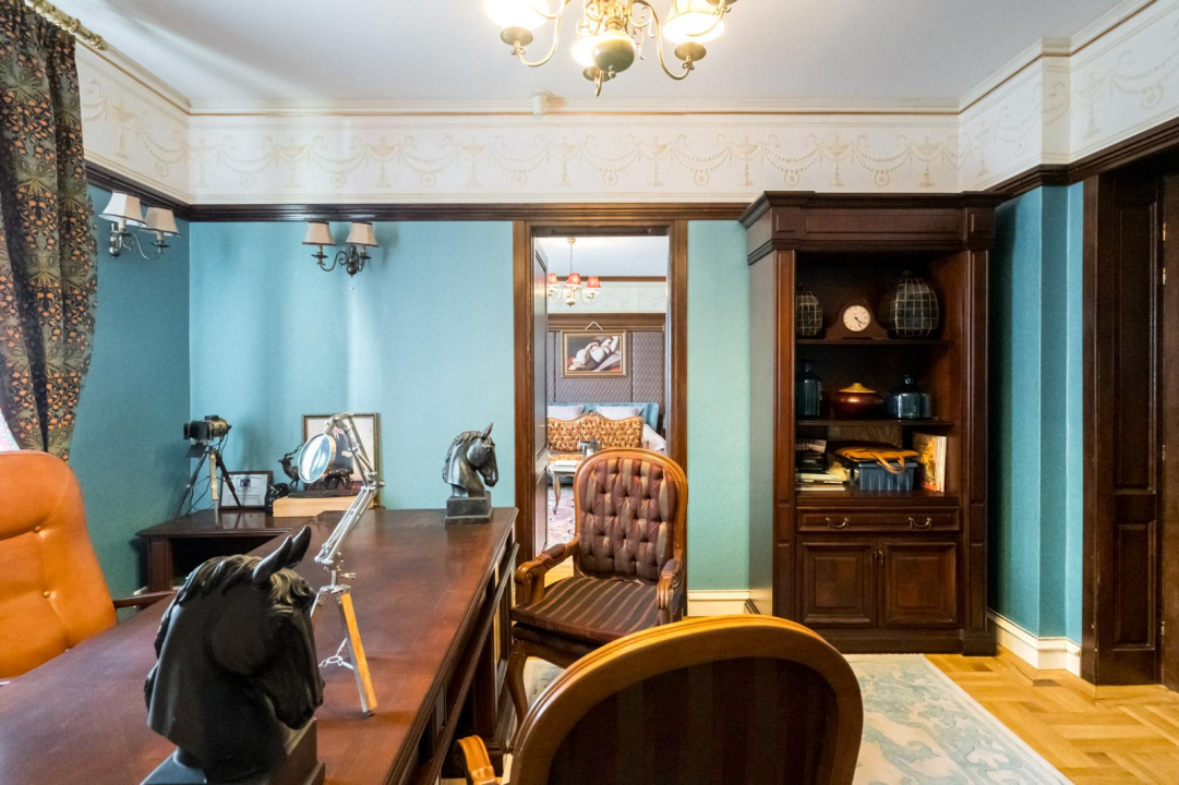 ARMENEASCA, BIROU PARTER-185 MP!