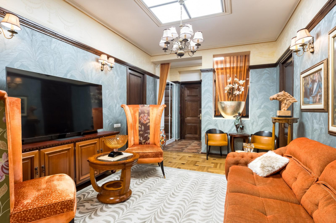 ARMENEASCA, BIROU PARTER-185 MP!