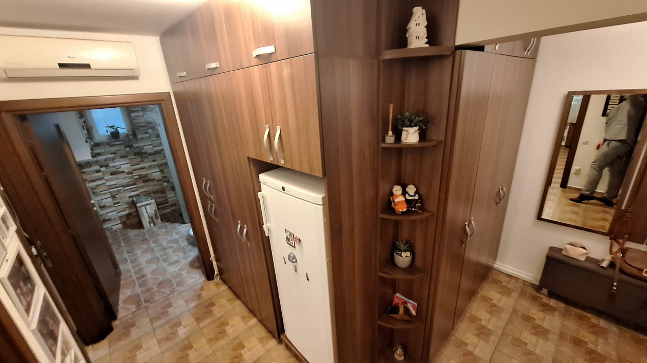 Apartament 2 camere decomandat plus parcare Berceni Amurgului 31 bis