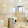Apartament 2 camere, decomandat, parter înalt – cu curte, balcon și acces auto