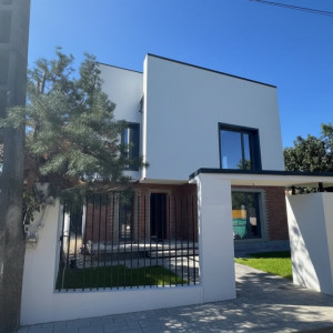 Vila single - Smart | Tunari | 420 mp curte