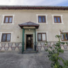 Tartasesti,str. Principala, 3040 mp teren, P+1, casa 1998, deschidere 12 m