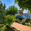 Casă solidă, complet renovată, cu terasă generoasă – Bolintin Vale