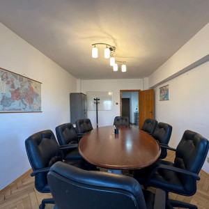 3 camere Piața Unirii | vedere deschisă către Dâmbovița | 2 băi | 3 balcoane